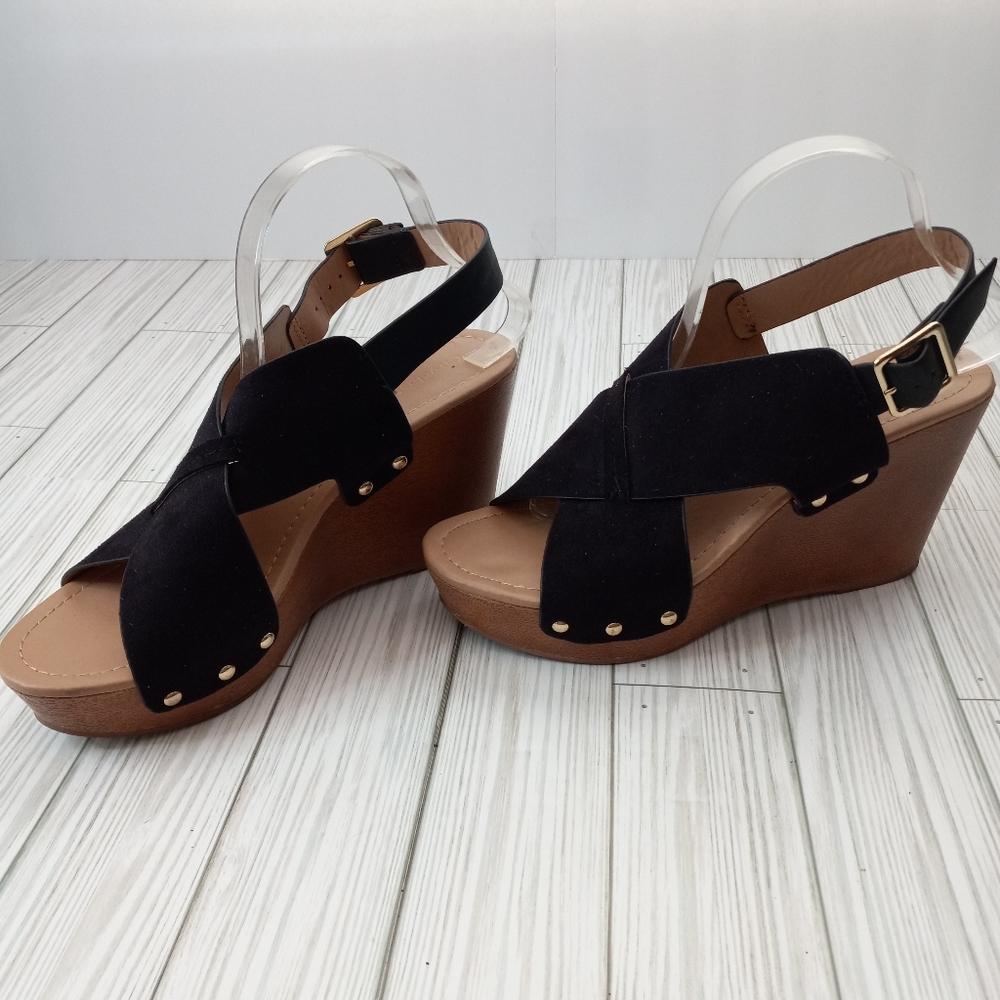 City Classified Chunky Platform Wedge Studded Shoes